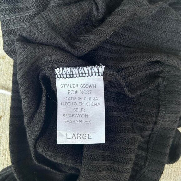 Black AEMI + Co ribbed tank top - Picture 7 of 7